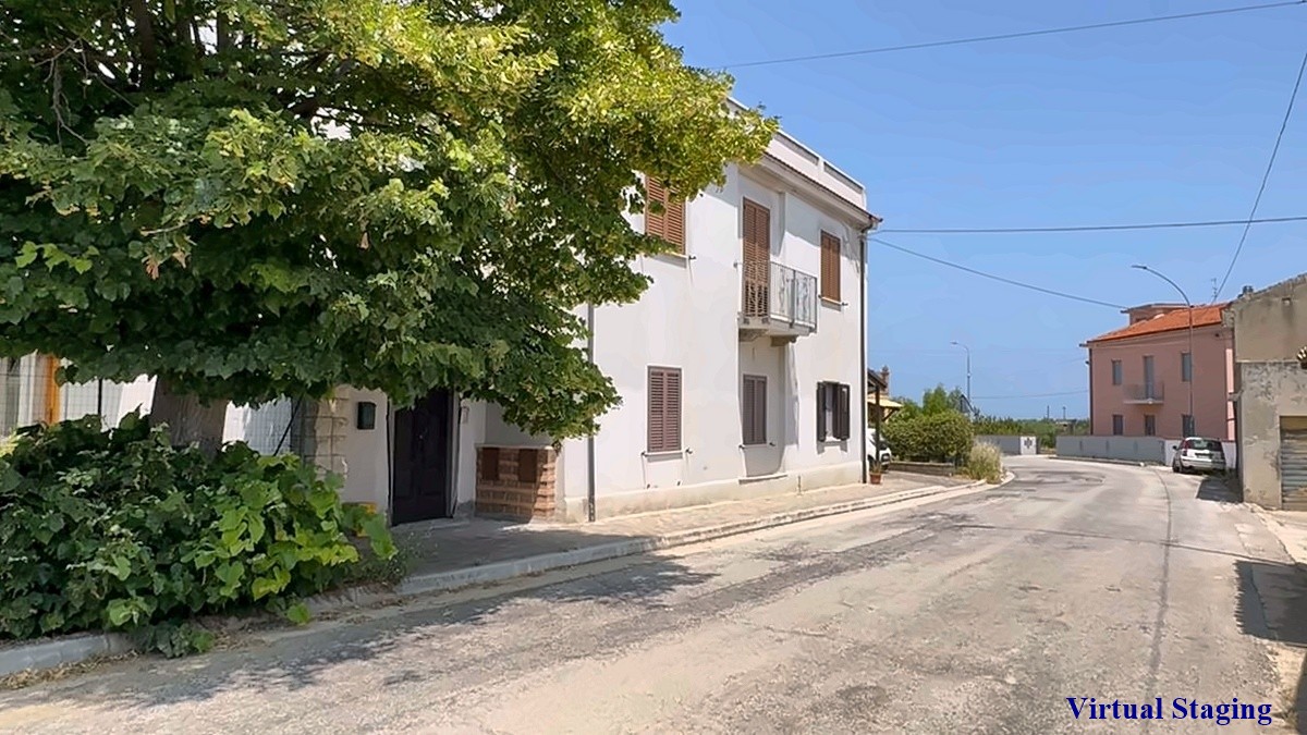 Realizza_Casa_-_Ortona_Bifamiliare_con_giardino_02_migliorata